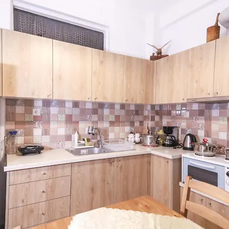 Appartement Quiet, Fully Refurbished In *